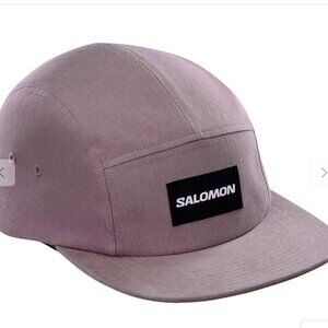 BNWT- Salomon Five P Cap
